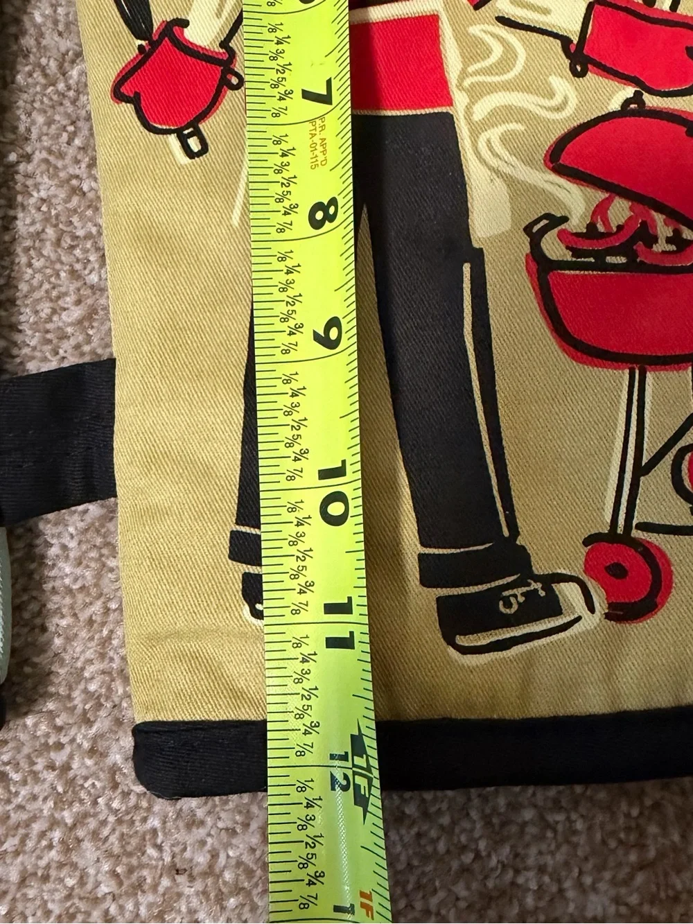 Blue Q “Naughty” Oven Mitt Set of 2 Funny Retro BBQ Camping Kitchen Mitts